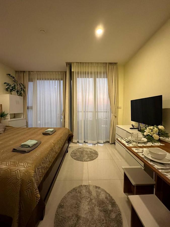 דירות The Riviera Jomtien Studio Sea View High Floor מראה חיצוני תמונה