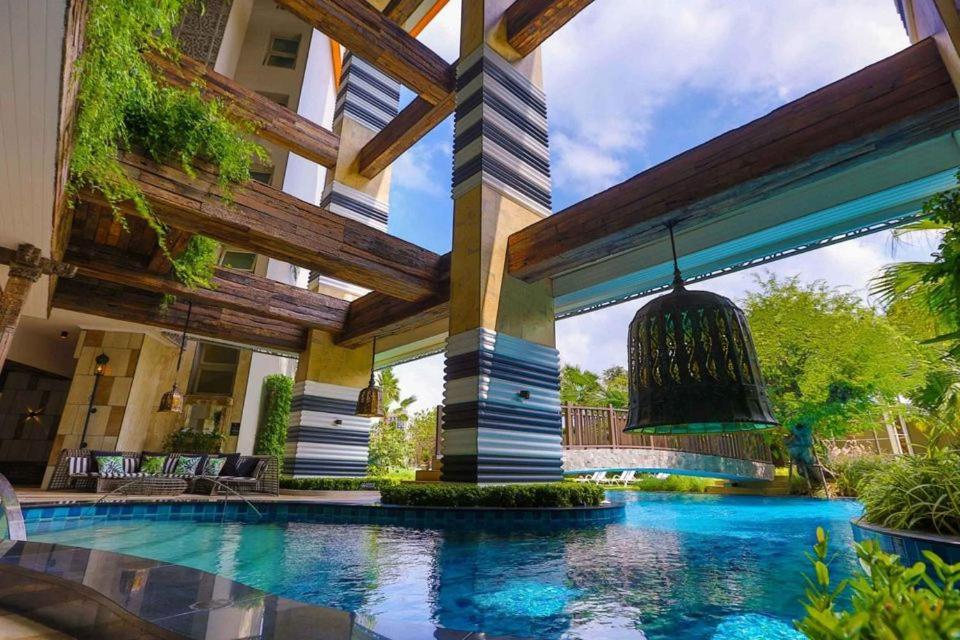 דירות The Riviera Jomtien Studio Sea View High Floor מראה חיצוני תמונה